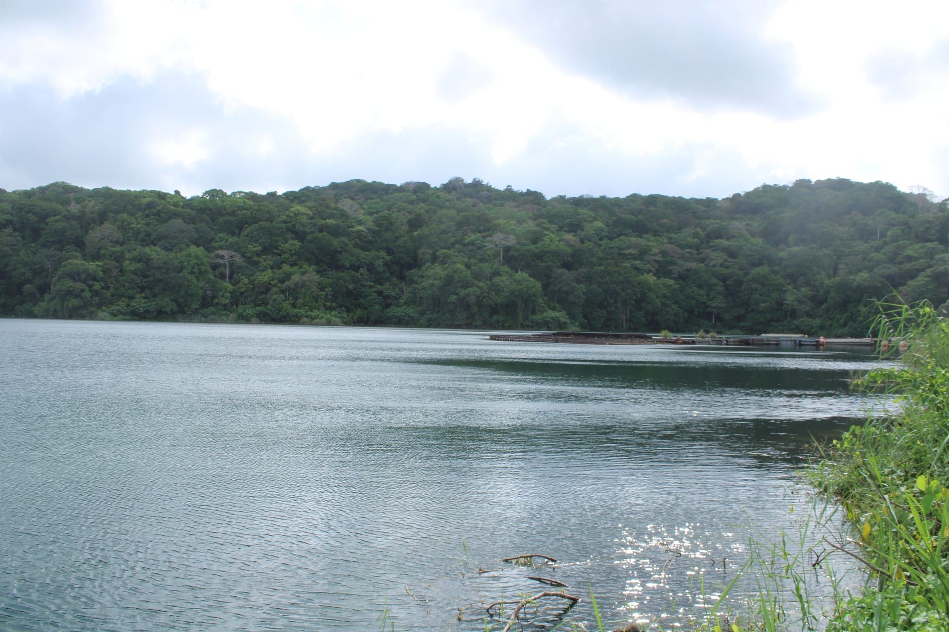 Lago Gatún, Panamá y Colón